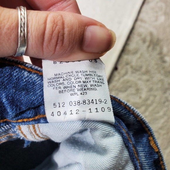 Vintage Levi's Acid Wash Tapered Leg Jeans kids 10 SLIM - Picture 9 of 10